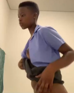 Mzansi Schoolgirl Shakes Ass In School Toilets