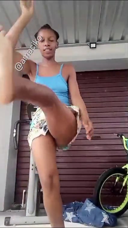 Another Zulu Dance Pussy Show